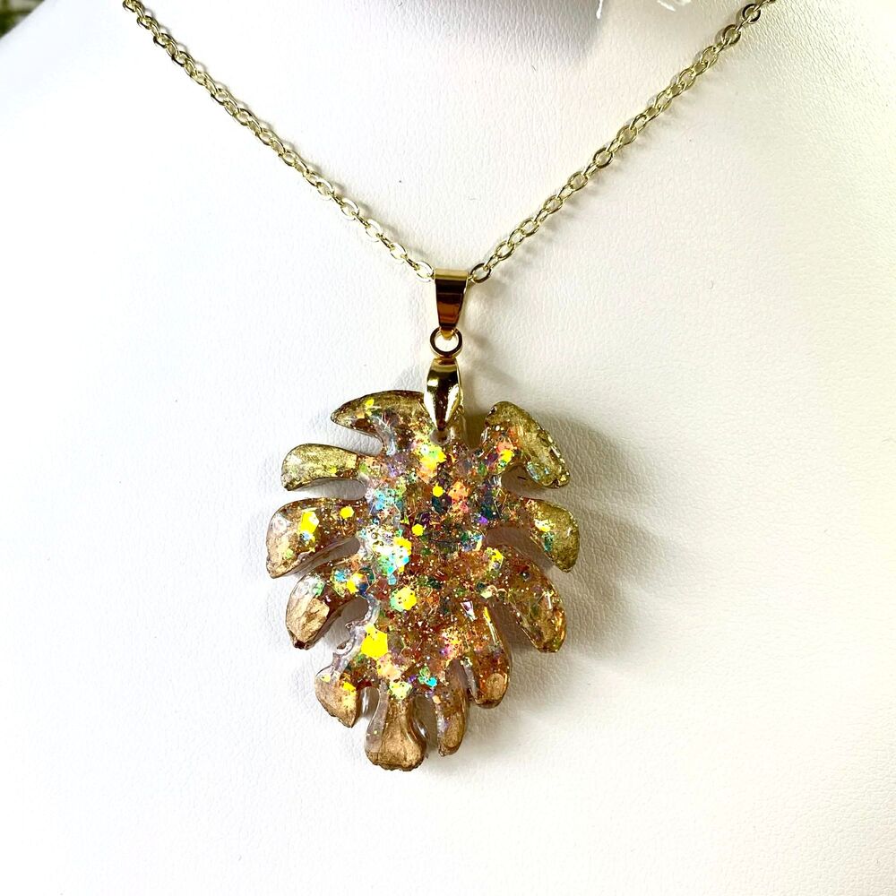 Handmade Gold Glitter Leaf Resin Pendant Necklace | Sparkle Nature Jewelry - Picture 2 of 3